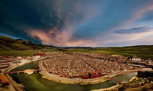 甘孜各县gdp_甘孜藏族自治州(3)