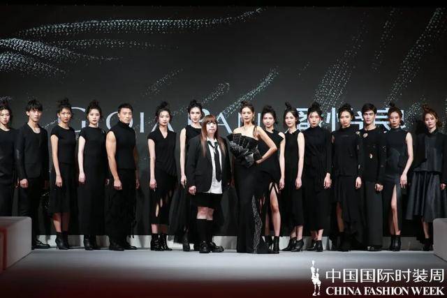 怡良|GIOIA PAN·潘怡良：返素归“织”，永续时尚