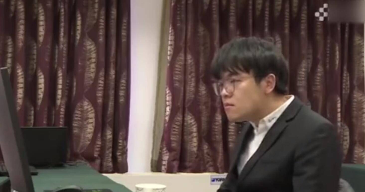 "目睹申真谞"滑标",柯洁贡献表情包.