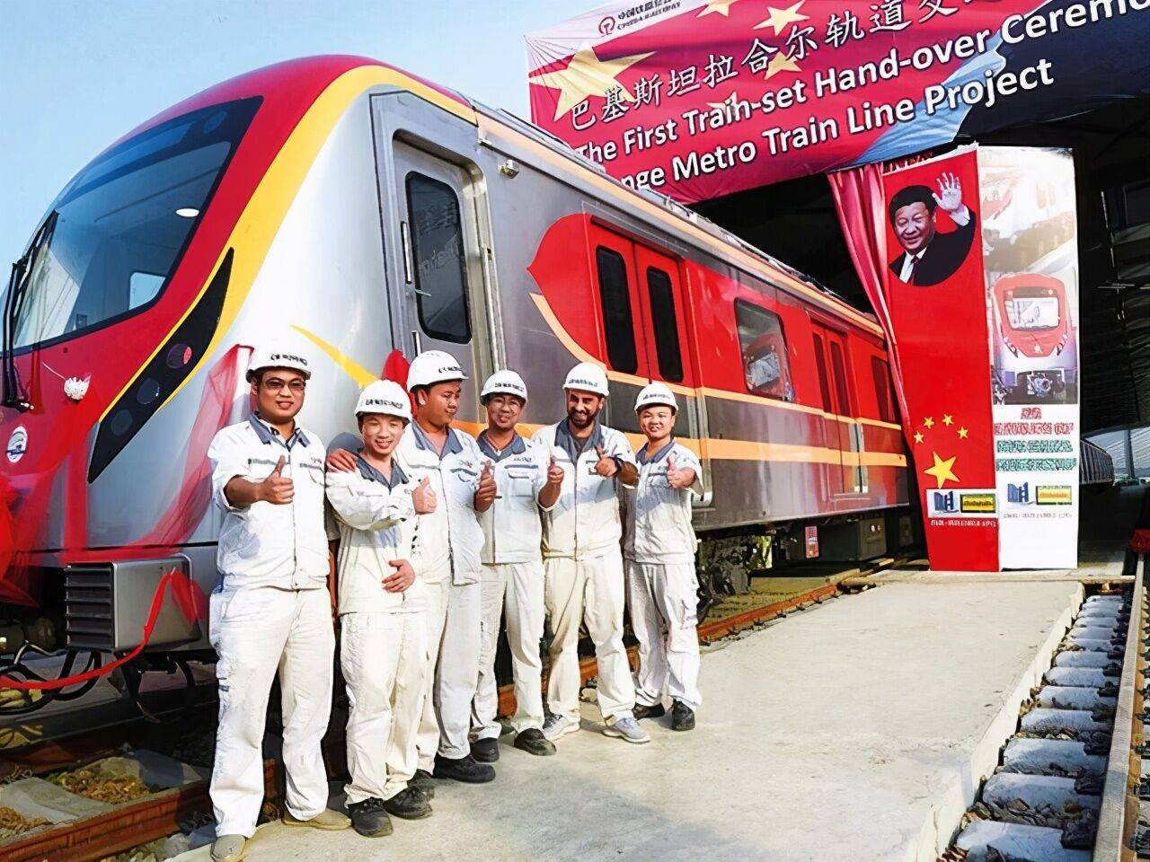 中国造的巴基斯坦地铁,深深刺痛了印度人!