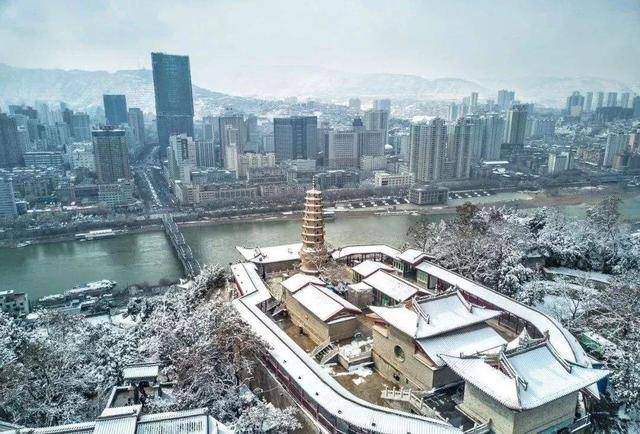 江苏2020三季度gdp_2020年江苏gdp表图片