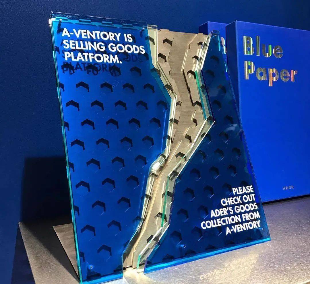 克莱因|Iphone12 蓝 色 “ 丑 ” 的 真 相 竟 然 是 ...