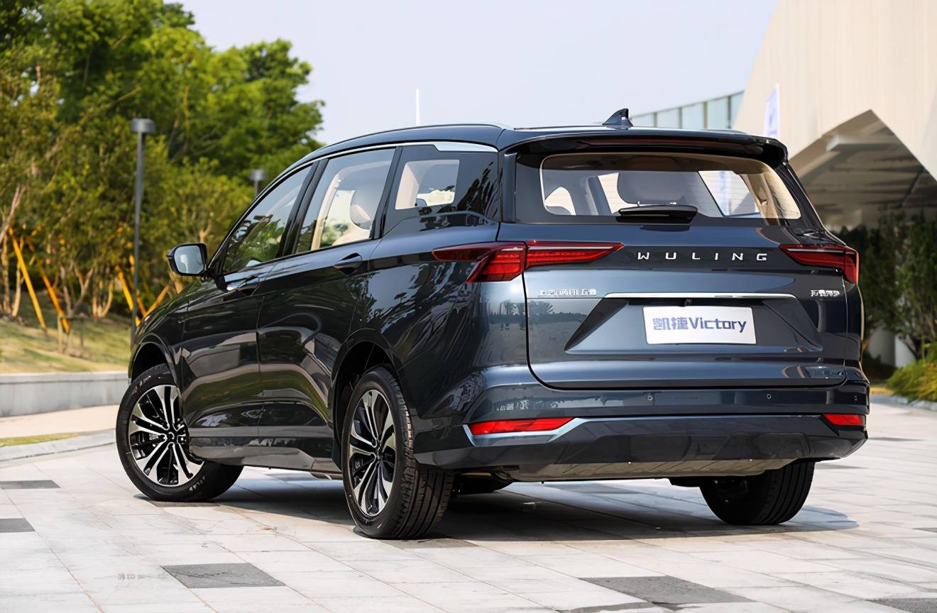 商务车价格排行榜_3月轿车/SUV/MPV车型销量排行榜