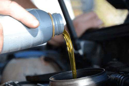 如何正确选择机油 a3127253512f498a9457d865a0ce3178.png