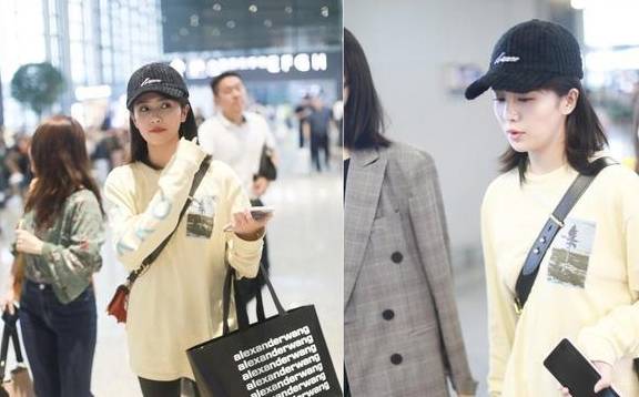 服装|白鹿在机场穿学生装，少女感十足似梦幻女友，谁看了不想谈恋爱？