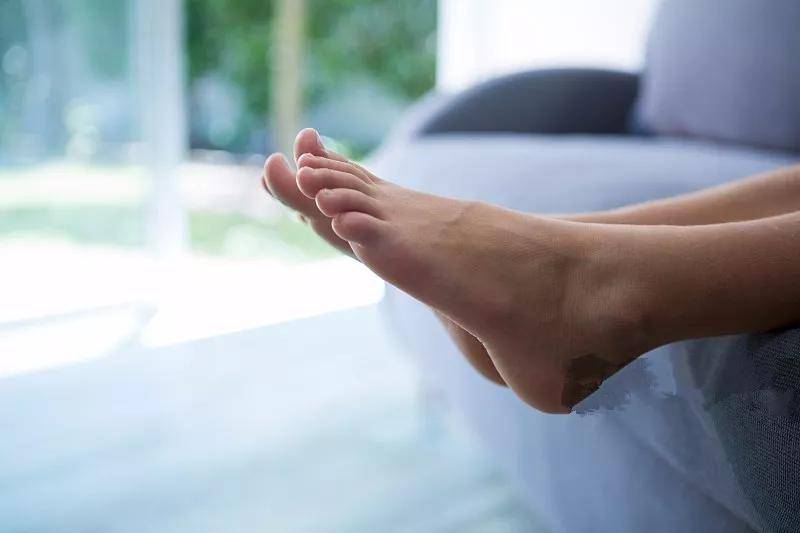 如何正确减肥不掉头发 52dfa4d2b6d84322abe0fe4f1e9e25b1.jpeg