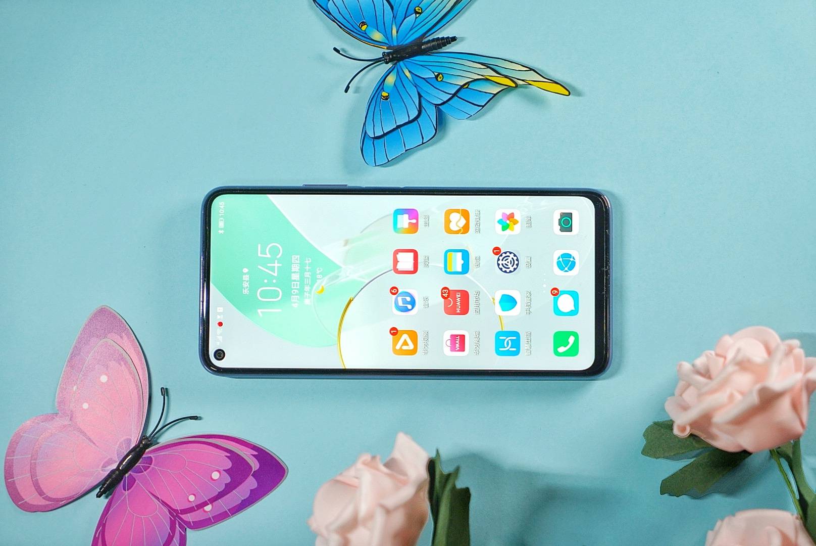 荣耀彻底发飙，双模5G+全焦段四摄+40W超级快充，