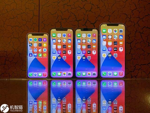 测评盘点|iPhone 12 mini抢先体验：真机和想象中不太一样！