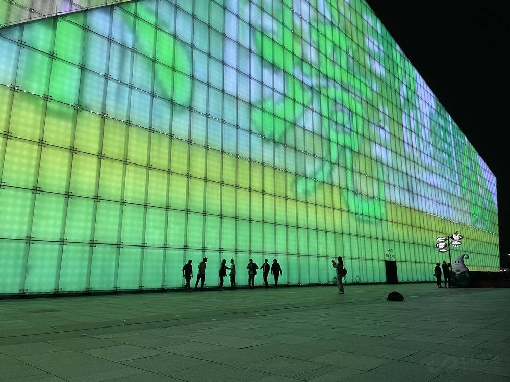 消息资讯|真让王守义说中了？iPhone 12评测：没下手的还是等“十三香”吧