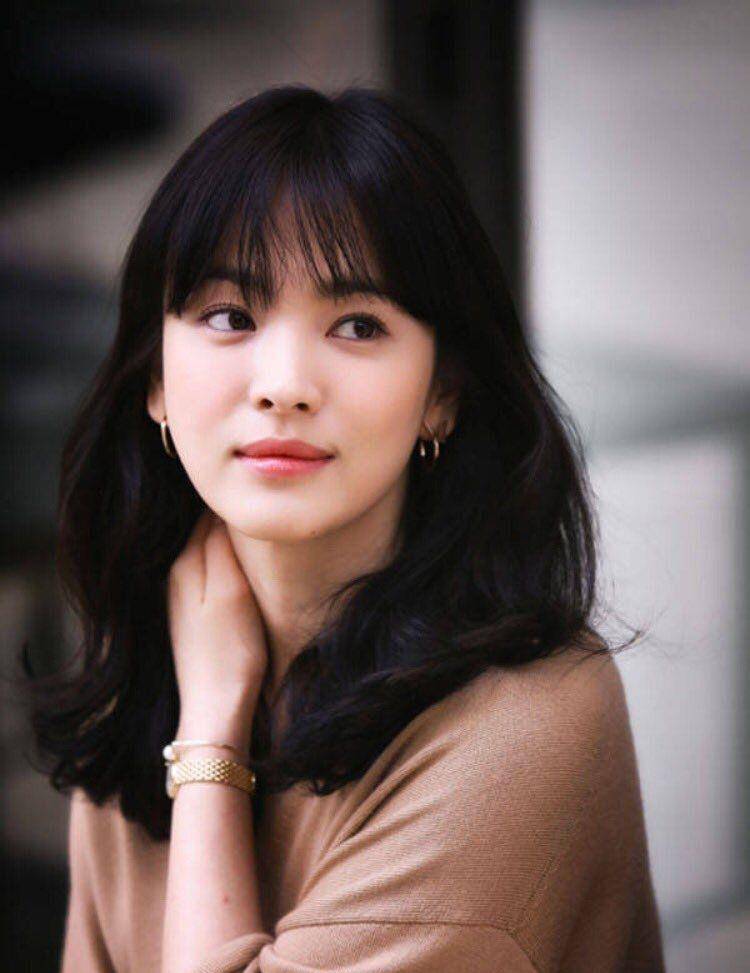 宋慧乔有望主演新剧《现在分手中》化身时尚界女强人!