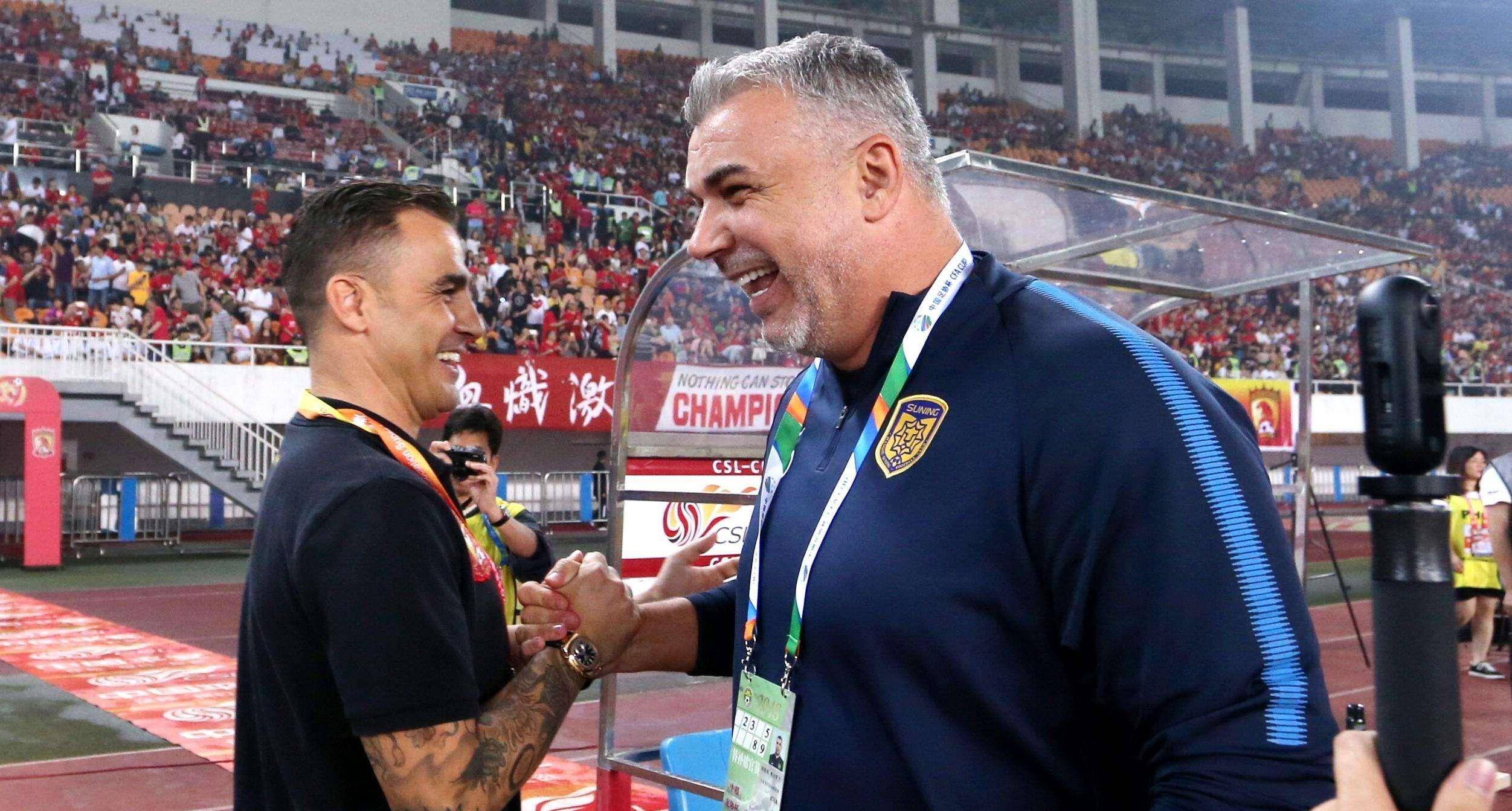 
中超决赛：一场师徒间的斗智斗勇 首回合苏宁0：0战平恒大“十大足球赌注软件排行榜”(图1)