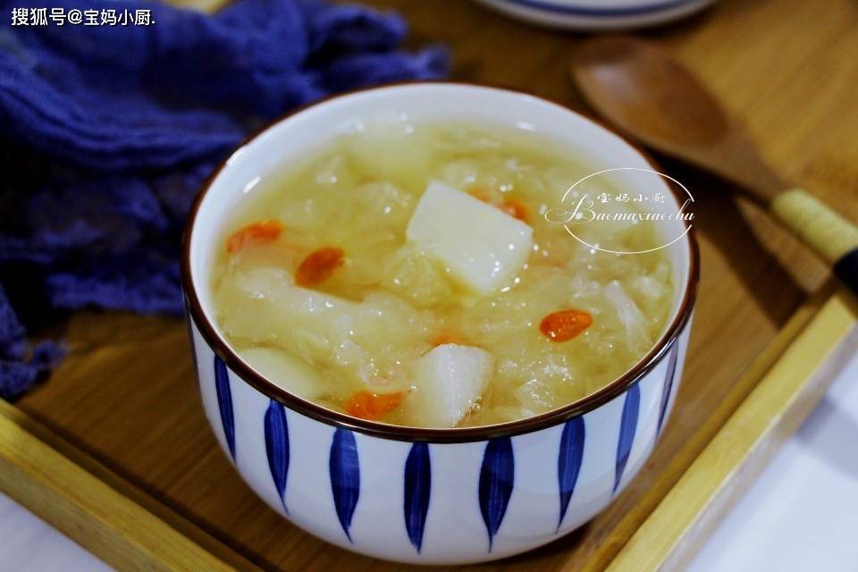 银耳怎么炖出胶 a0a00753423545d289f9c5f939b3c6a8.jpeg