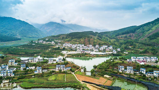 灵山县人口有多少_广西71个县 市 经济实力排行,忻城竟排在第......