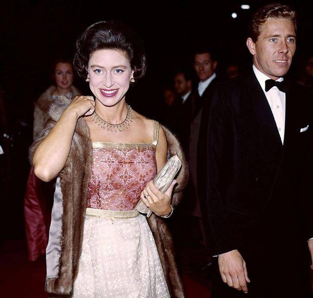 玛格丽特公主美貌超群女儿相貌普通牙齿还不整齐嫁了大帅哥