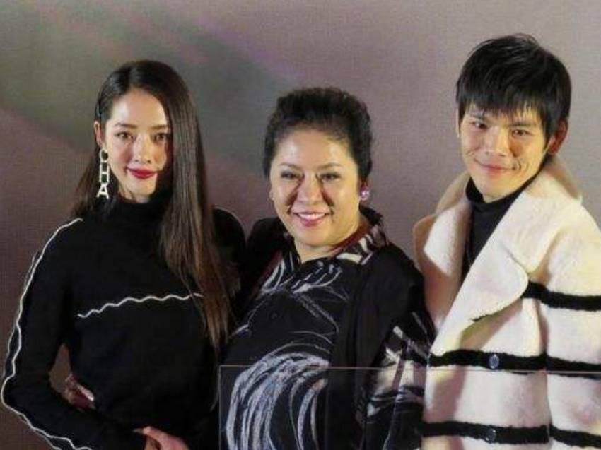 原创多次病危被父母卖掉向太陈岚的人生经历绝对比你想象的要精彩