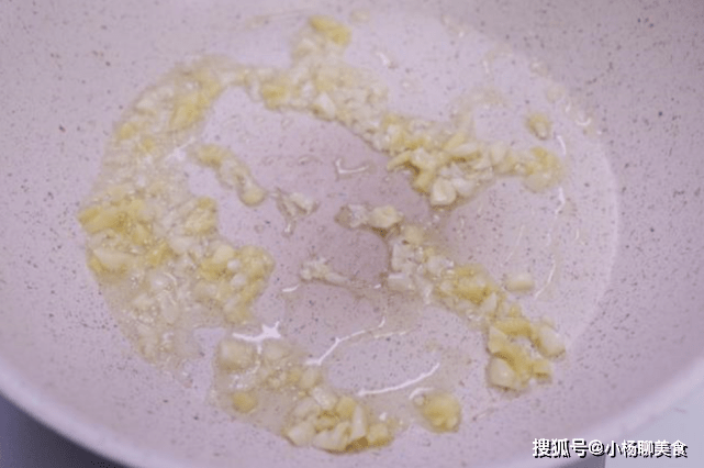 吃什么药可以治疗口臭 c3416e0feb094f668334851085468898.png