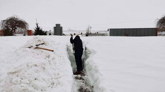 内蒙古遭遇特大暴雪 通辽,赤峰大部分中小学,幼儿园停课