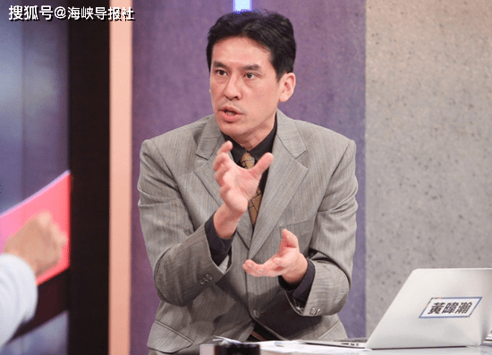 黄暐瀚说,因为关税的压力,台湾许多产业,将被迫"硬撑","迁厂","关厂"