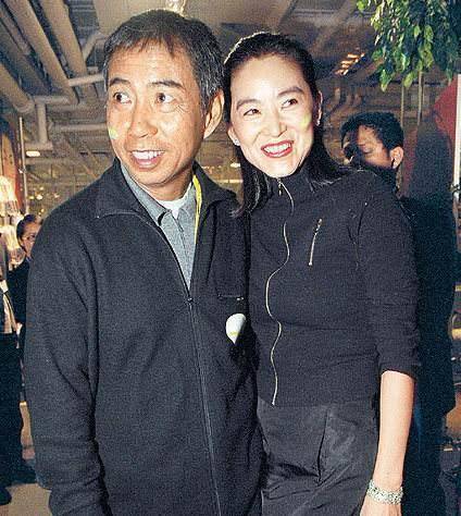 邢李原|服装工厂老板花巨资娶女明星，得了个免费代言人，靠此赚回数百亿