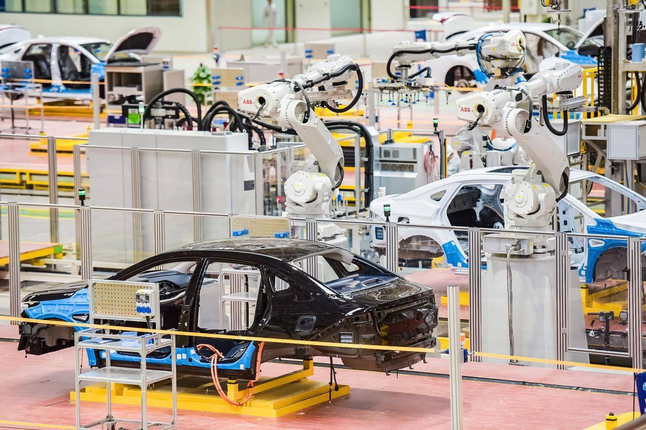 革新|以技术之名革新，必将因技术继续伟大