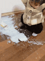 原创搞笑gif段子:谁能告诉我,这是怎么开上去的