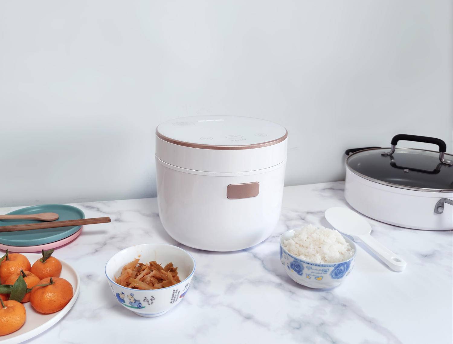 如何抓住她的胃？TOKIT迷你饭煲有妙招，不怕长胖、不怕糖