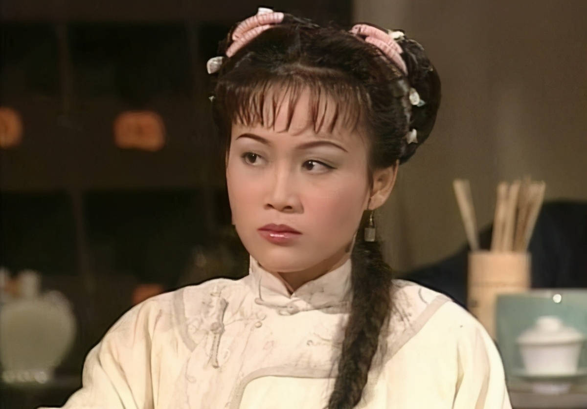 從港姐到TVB女星，韋小寶最美的「老婆」，51歲內地走穴撈金，身形發福似大媽 娛樂八卦吃瓜 第6张