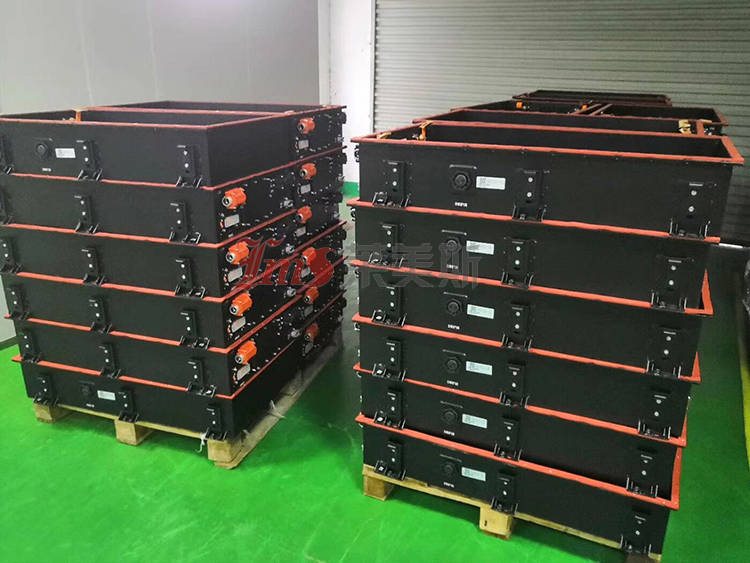 电池|硅胶泡棉在新能源电池箱体上的应用图