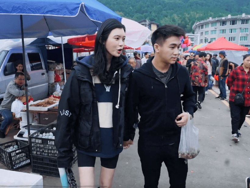 何猷君被宠坏了,连基本常识都不懂,奚梦瑶终于发飙-聚趣客娱乐网