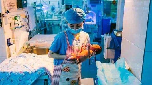 宝宝|婴幼儿保险怎么挑？全世界都在生孩子