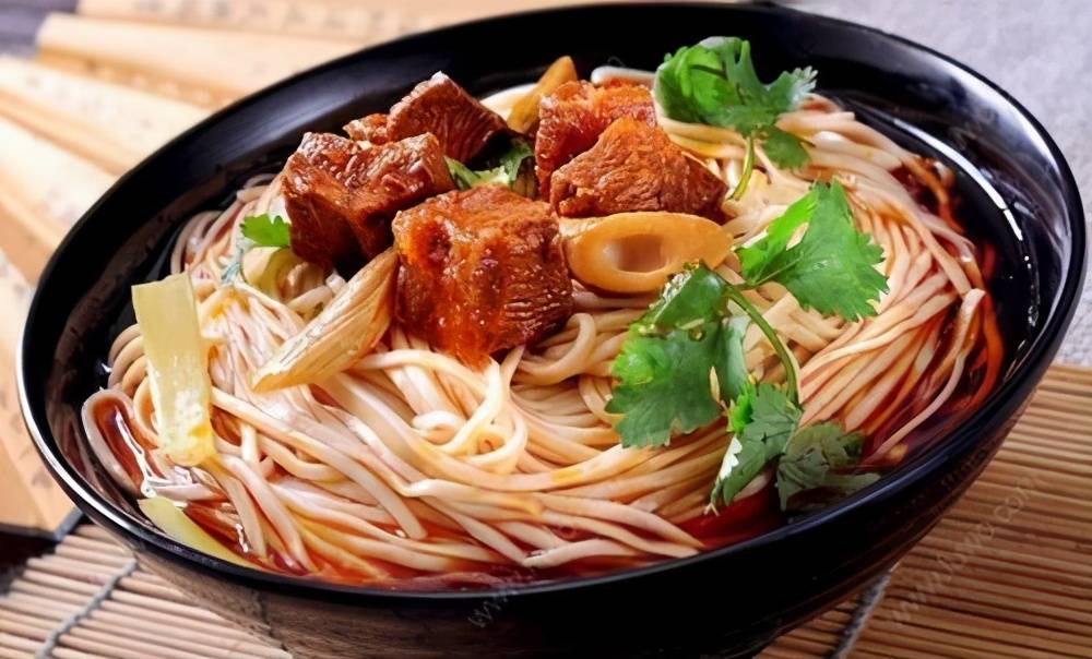 一碗面一片菜叶猜成语_看图猜成语(2)