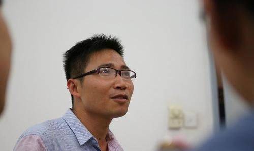 吴善柳|考上北大也放弃,他图的只是高额奖金吗?他参加10年高考