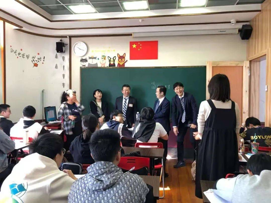 日本高中入学式现场直播丨日本留学的第1课——入学仪式 - 知乎
