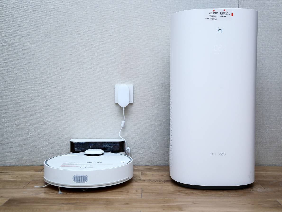 真车、熊猫、全屋智能…即将开业的华为成都旗