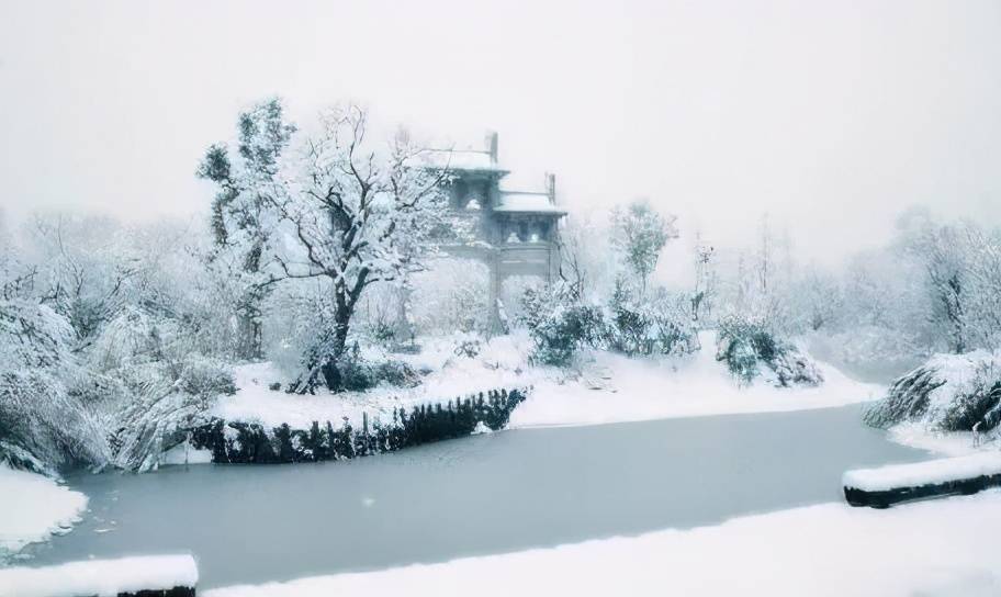 为雪,至此栗烈而大矣" 一年到此 是阴气最盛的时候 阴气化作漫天大雪