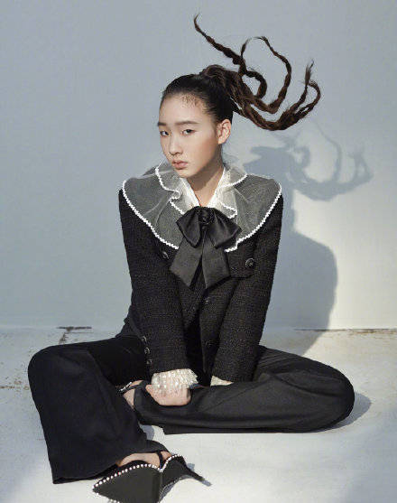 小s與老公同框似兩代人，女兒明明很醜卻說漂亮，丑到極致就是「高級臉」？ 娛樂八卦吃瓜 第9张