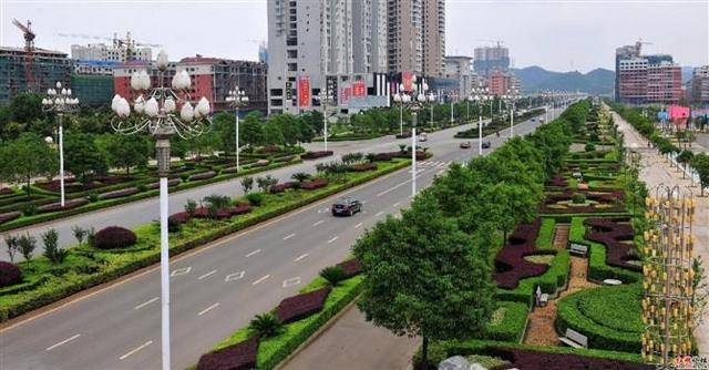 娄星区gdp2020_中国gdp变化图