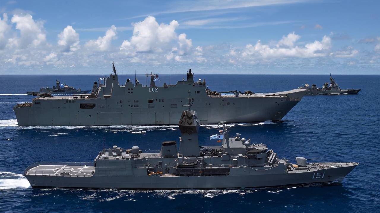 参加美日澳联合演习的"堪培拉"号两栖攻击舰(图源:美国太平洋舰队)