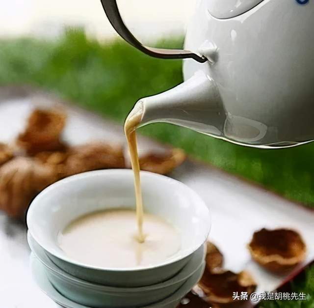 哪些人不适合吃核桃奶 00dd7db55c6249c4996329ef422f9d29.jpeg