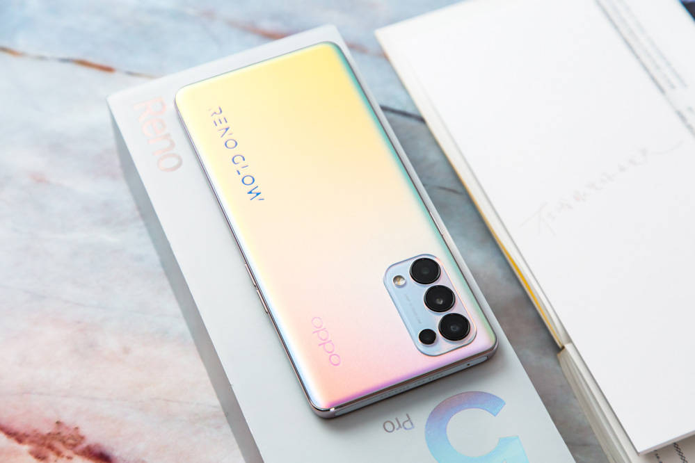 轻薄65w颜值爆表opporeno5pro星河入梦图赏