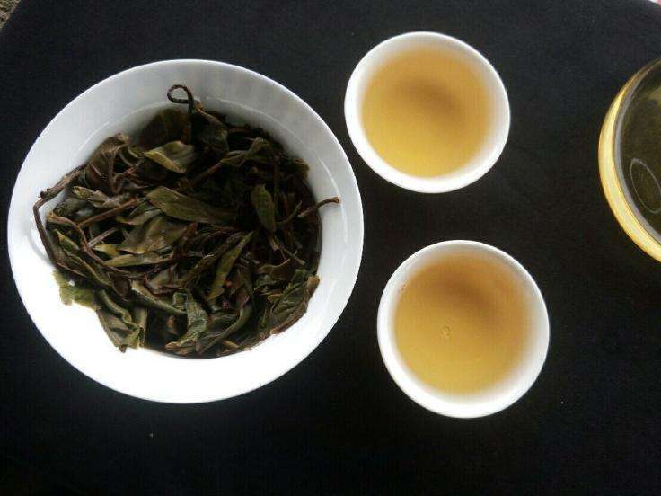 怎么挑选黄精茶 b9a0333cb98c43909527b952b6560946.jpeg