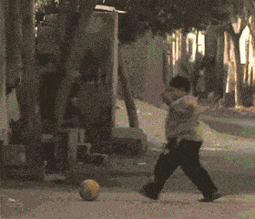 搞笑gif:这个游戏 赢了就是输了,输了就是赢了