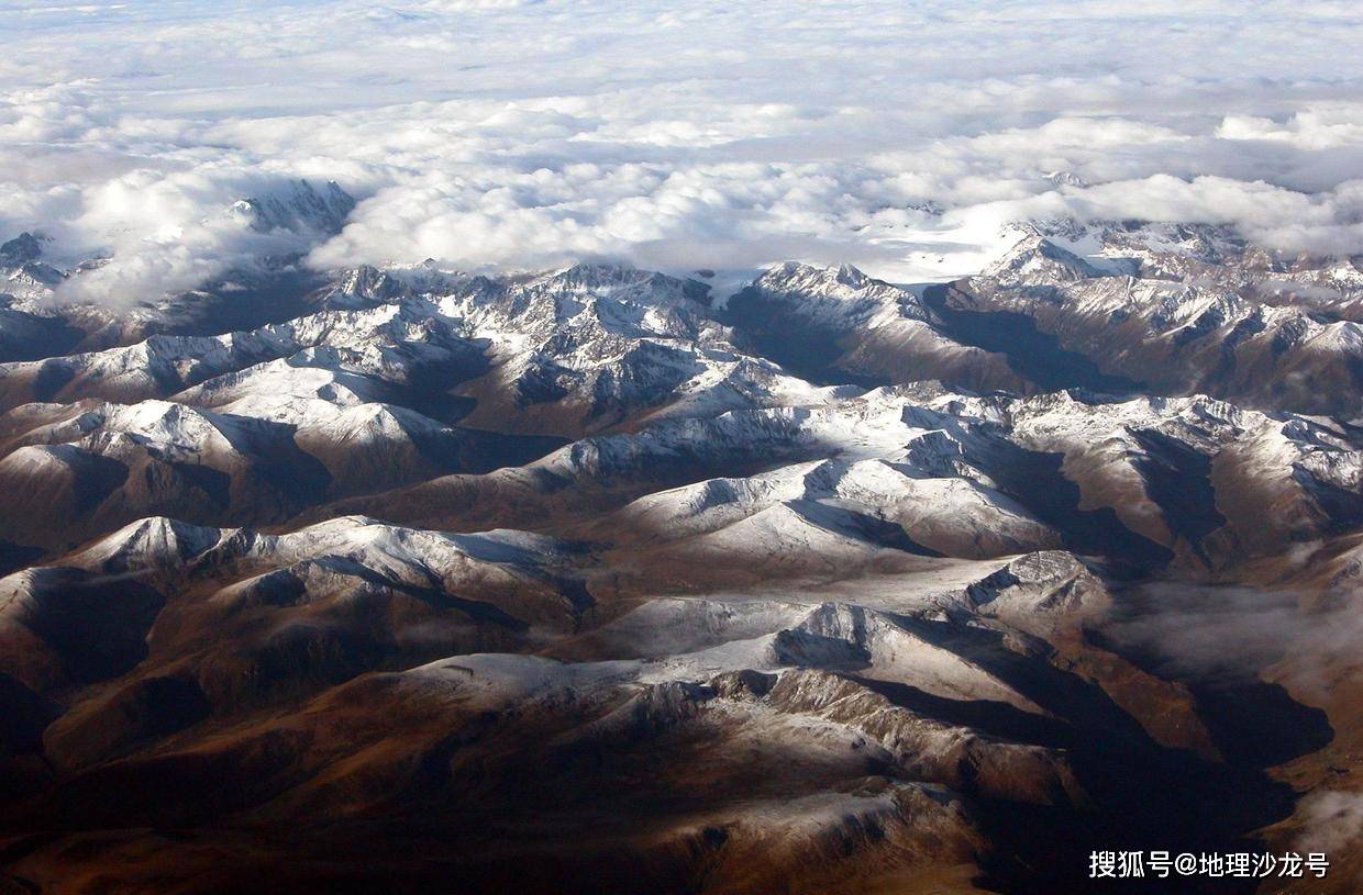 亚洲中部的青藏高原，为什么会被称为“地球第三极”？