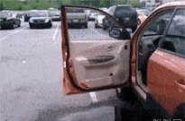 原创搞笑gif段子:商场里最贵的拖把,旁边的美女都惊呆了