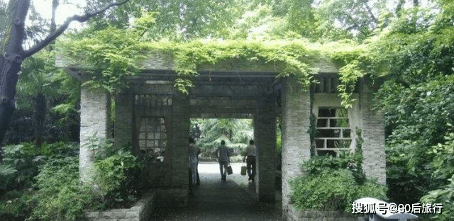 公园什么时候去合适 4cedf74cc217418f88ad8e83a366bdda.png