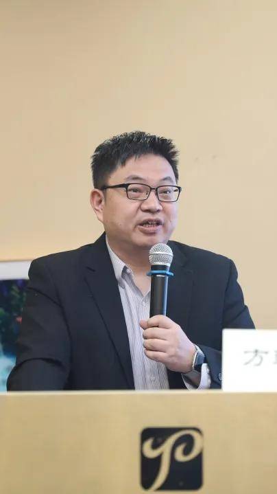 来自湘雅二医院的方臻飞教授,湘雅三医院的曹宇教授,省人民医院潘宏伟