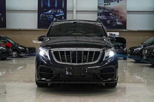 迈巴赫20款全新奔驰V250商务改装车