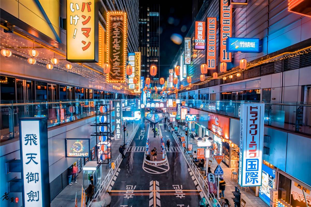 原创假装在新宿佛山网红街神复制日本地标已成为游客打卡圣地