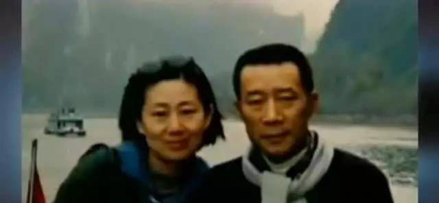 66岁李雪健抗癌18年,因治疗费不断拍戏,现在最感谢的人是她