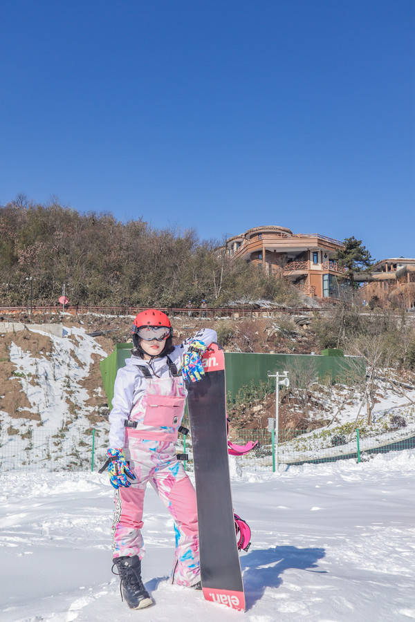 玩转安吉云上草原滑雪场,住最美的星空酒店滑最野的雪